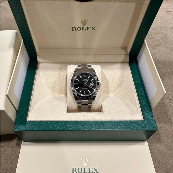 Rolex Datejust 41 Black Automatic 2022 Original box, original - Picture 2 of 10